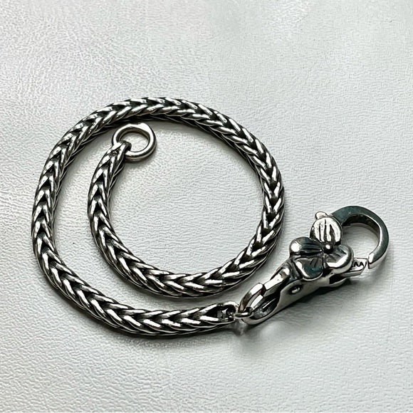 Trollbeads LAA Sterling Bracelet w/double Clasp Flower Lock - Picture 8 of 8